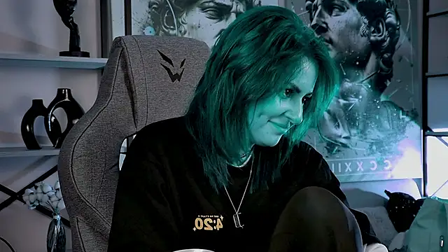 Snapshot of Lana__May chatting on 17, 9, 2025 Lana May online show from 17, 9, 2025