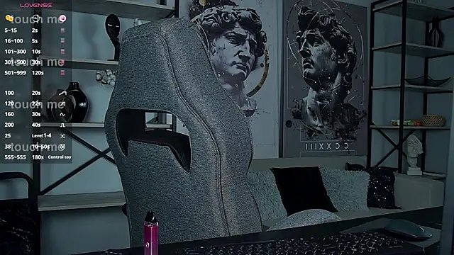 Snapshot of Lana__May chatting on 11, 10, 2025 Lana May online show from 11, 10, 2025