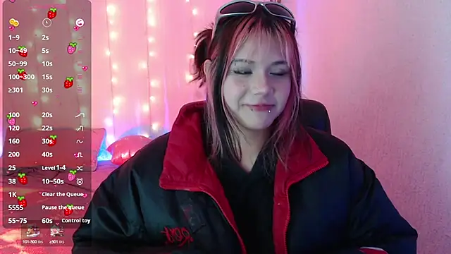 mixie cute online show from 7, 1, 2025