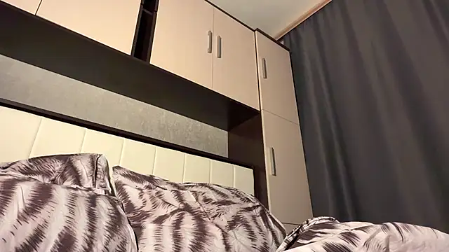 princeofsuccubs online show from 24, 4, 2026