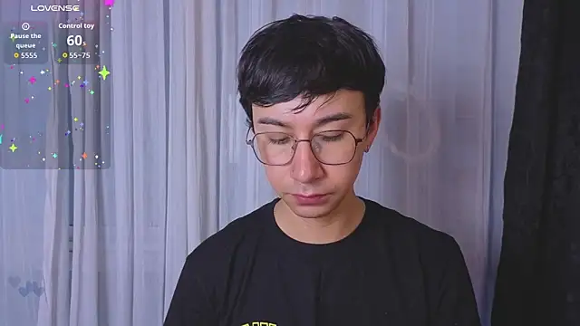 cameron cum online show from 28, 4, 2026