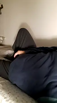 Snapshot of bluangelo chatting on 4, 12, 2024 bluangelo online show from 4, 12, 2024