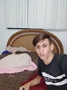 Milfvalesk online show from 4, 10, 2025