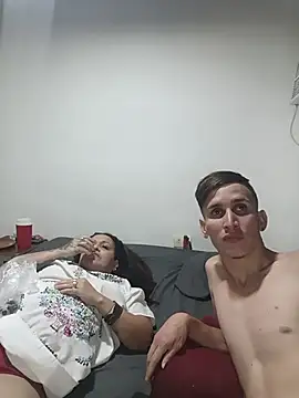 Milfvalesk online show from 9, 6, 2026