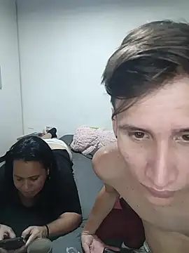 Milfvalesk online show from 4, 7, 2026
