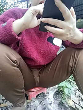 Fuckmehard2xx online show from 10, 3, 2025