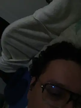 beautiful hands  online show from 22, 4, 2026