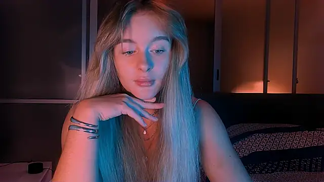 Eva Jaya online show from 6, 10, 2025