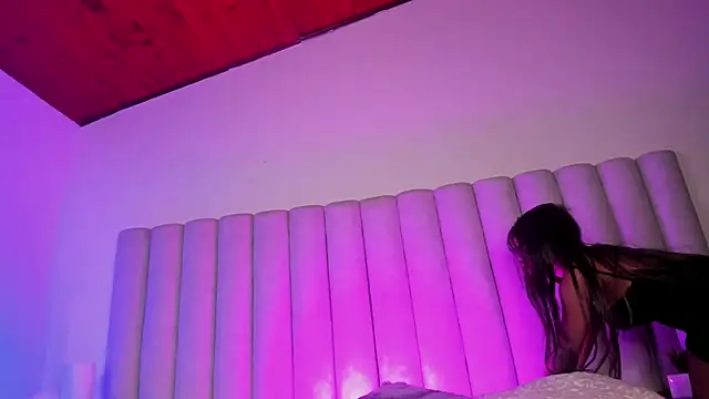 briannajackson  online show from 1, 2, 2025