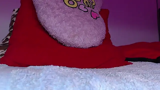 Snapshot of Athena_77 chatting on 15, 11, 2025 Athena 77 online show from 15, 11, 2025