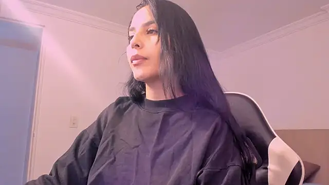 Snapshot of _miaquevedo_ chatting on 21, 7, 2026 miaquevedo online show from 21, 7, 2026