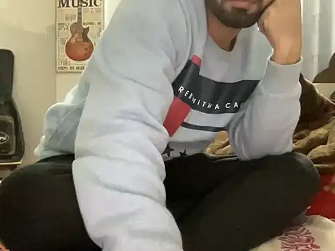SissyAyush online show from 8, 12, 2024