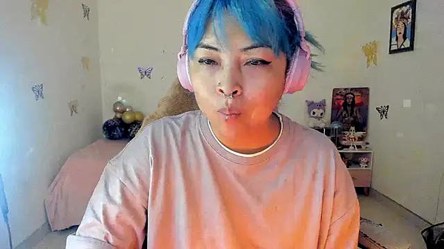 Shaddycute  online show from 22, 9, 2025