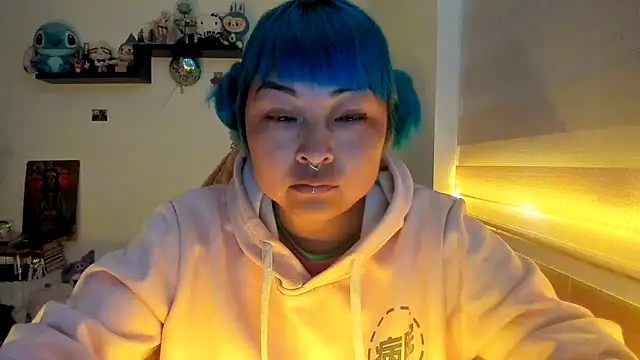 Shaddycute  online show from 11, 1, 2026