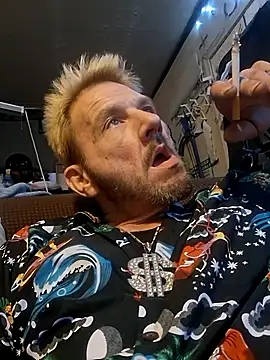 gettinit2wice online show from 15, 12, 2025