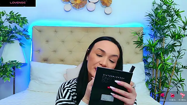 DaliyaArabian online show from 4, 4, 2026