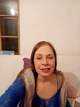 Snapshot of katiestevens chatting on 6, 3, 2025 katiestevens online show from 6, 3, 2025