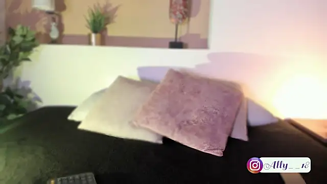 Ally addams online show from 10, 10, 2025