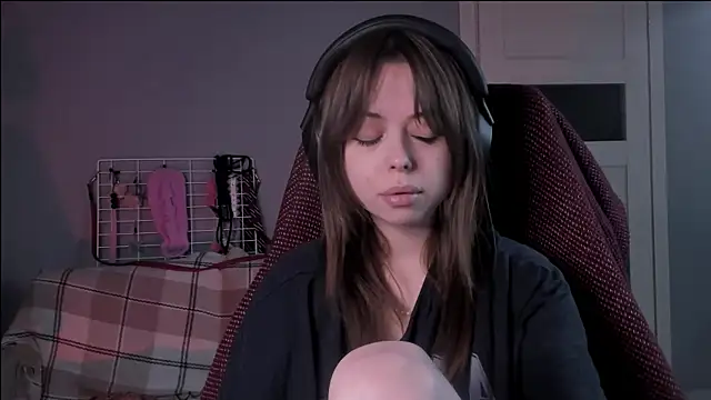 Snapshot of hype_meal_home chatting on 19, 11, 2025 hype meal home online show from 19, 11, 2025