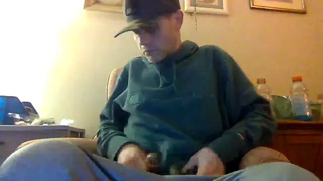Snapshot of kollzCloudzz chatting on 6, 5, 2026 kollzCloudzz online show from 6, 5, 2026