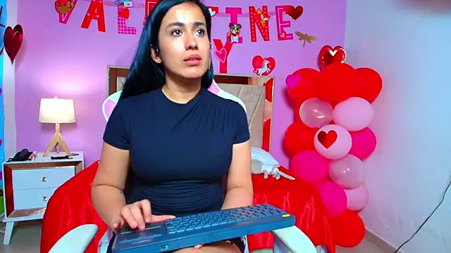 Miia harper  online show from 6, 2, 2025