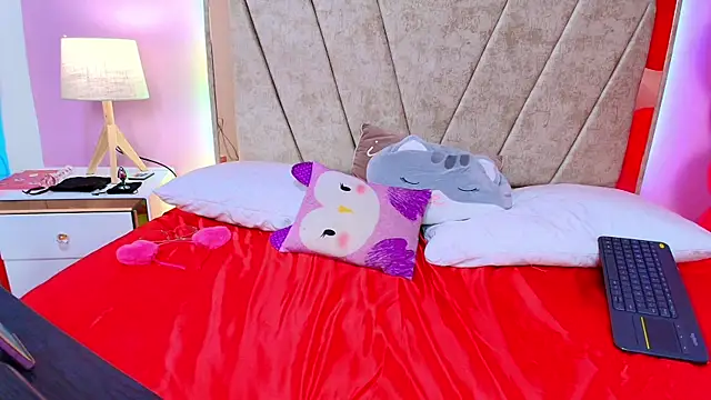 Miia harper  online show from 19, 2, 2025