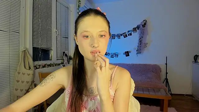 Jenny darling love online show from 13, 1, 2025