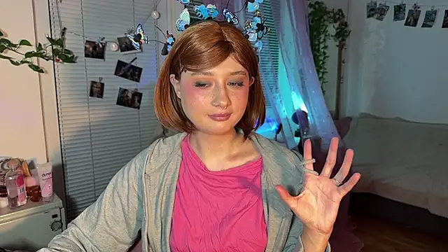Jenny darling love online show from 3, 5, 2026