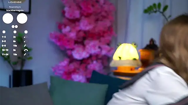 EdlinHargus online show from 4, 3, 2025