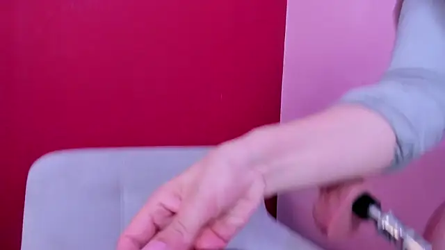 Kate bunny  online show from 25, 9, 2025