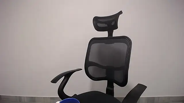 present the magic online show from 4, 2, 2025