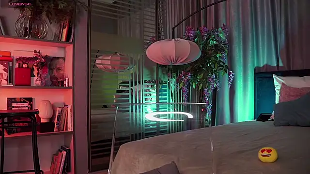 UmaTruewoman online show from 6, 1, 2025