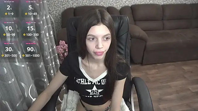 Snapshot of Billly1Love chatting on 23, 12, 2024 Billly1Love online show from 23, 12, 2024