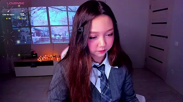 Fluffy Rose online show from 16, 11, 2025