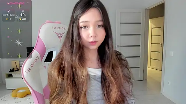 Fluffy Rose online show from 12, 6, 2026