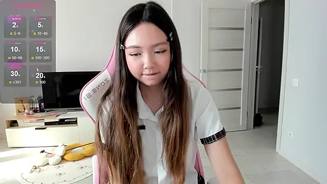 Snapshot of Fluffy_Rose chatting on 21, 7, 2026 Fluffy Rose online show from 21, 7, 2026