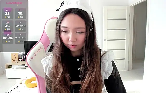 Snapshot of Fluffy_Rose chatting on 25, 7, 2026 Fluffy Rose online show from 25, 7, 2026