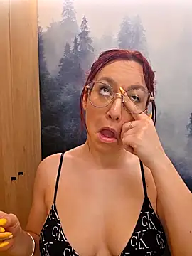 ladoucedu34 online show from 27, 4, 2026