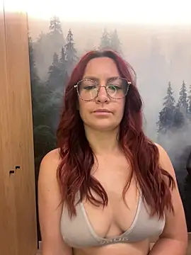 Snapshot of ladoucedu34 chatting on 1, 6, 2026 ladoucedu34 online show from 1, 6, 2026