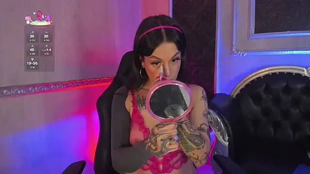 MeganDraco  online show from 4, 6, 2026