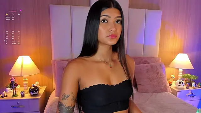 Snapshot of CaseyPiierce chatting on 14, 10, 2025 CaseyPiierce online show from 14, 10, 2025