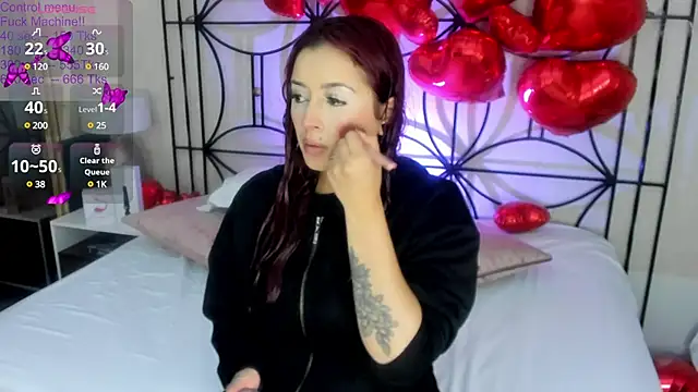 Paiige peach online show from 29, 1, 2025