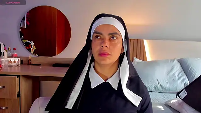 Snapshot of ClaraMariaMon chatting on 11, 3, 2025 ClaraMariaMon online show from 11, 3, 2025