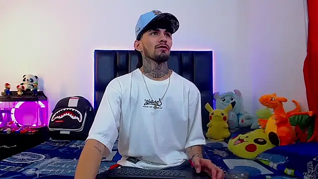Snapshot of Brutal_Sex_Fucking chatting on 1, 7, 2026 Brutal Sex Fucking online show from 1, 7, 2026