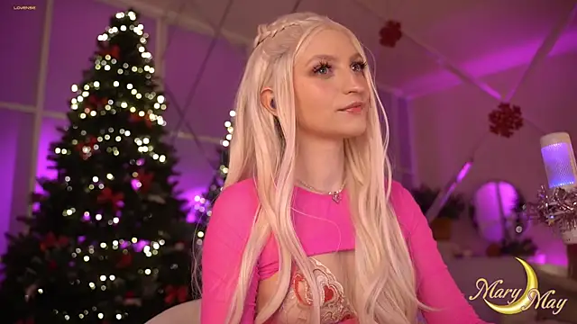 Snapshot of marylunamay chatting on 30, 12, 2024 marylunamay online show from 30, 12, 2024