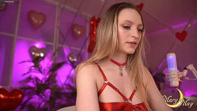 Snapshot of marylunamay chatting on 14, 2, 2025 marylunamay online show from 14, 2, 2025