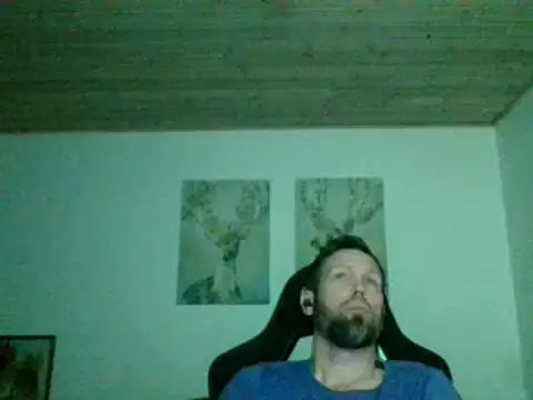 Snapshot of Gotta1 chatting on 21, 12, 2024 Gotta1 online show from 21, 12, 2024