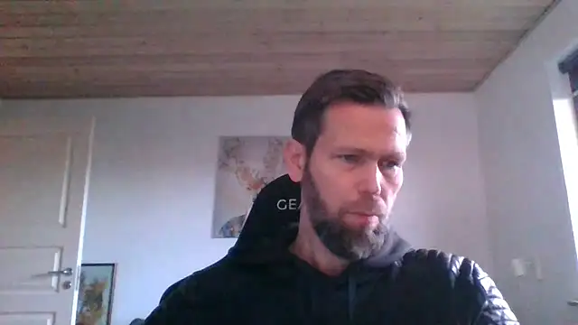 Snapshot of Gotta1 chatting on 7, 1, 2025 Gotta1 online show from 7, 1, 2025