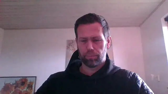 Snapshot of Gotta1 chatting on 8, 2, 2025 Gotta1 online show from 8, 2, 2025