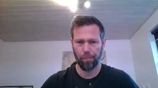 Snapshot of Gotta1 chatting on 12, 10, 2025 Gotta1 online show from 12, 10, 2025